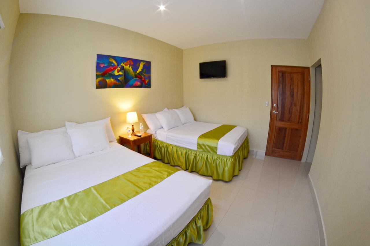 Hotel Santa Martha Managua Esterno foto
