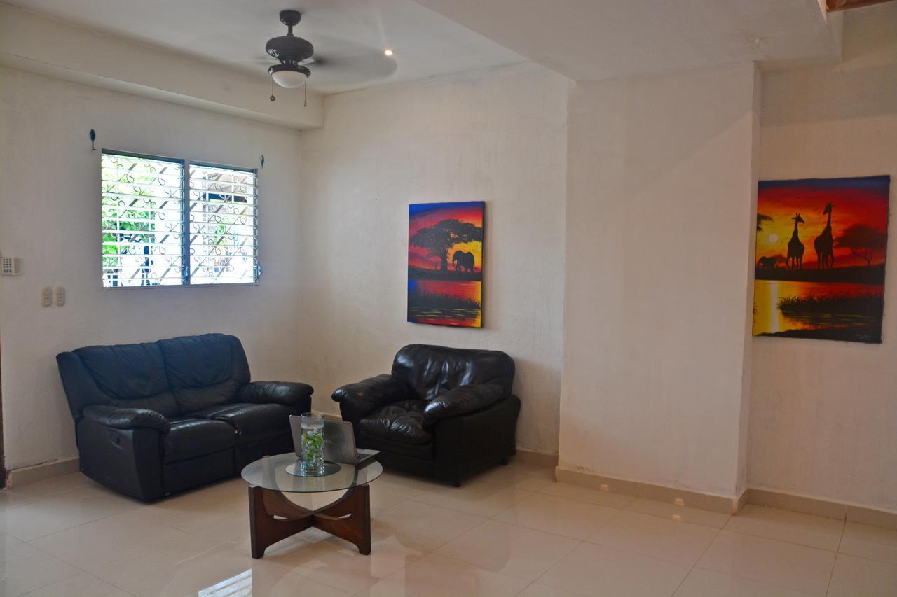 Hotel Santa Martha Managua Esterno foto
