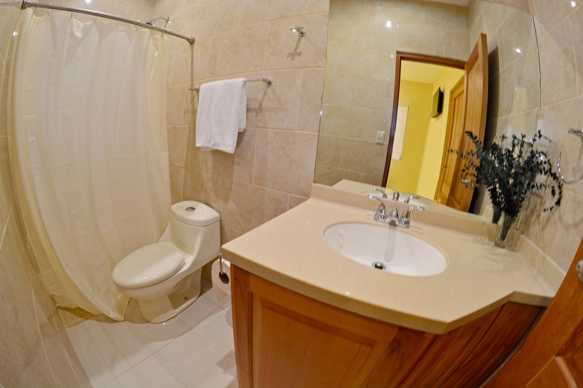 Hotel Santa Martha Managua Esterno foto
